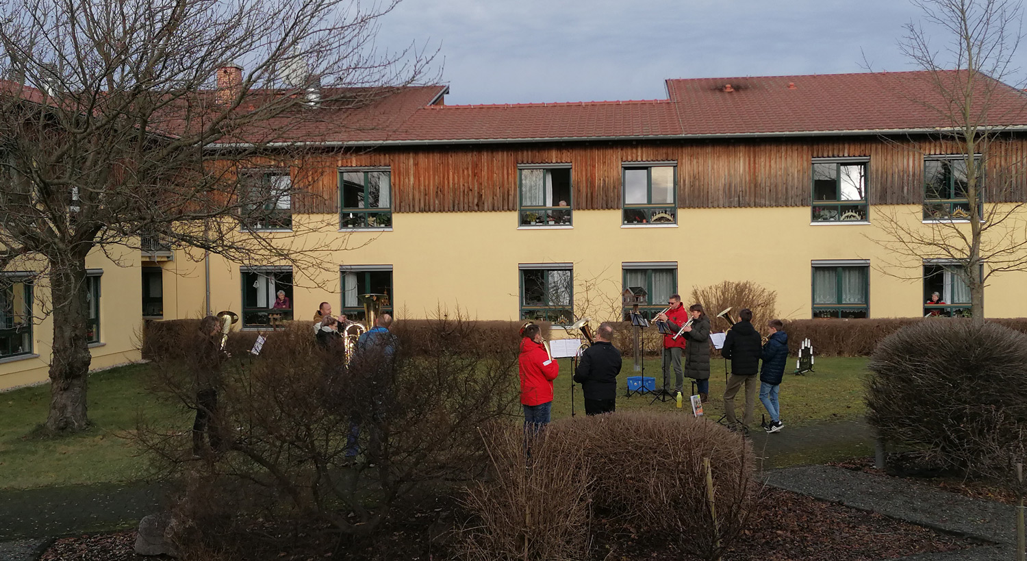 Am Pflegeheim